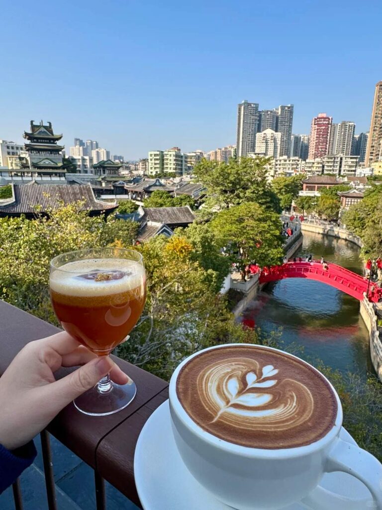 Qing Hing · Cafe & Bistr